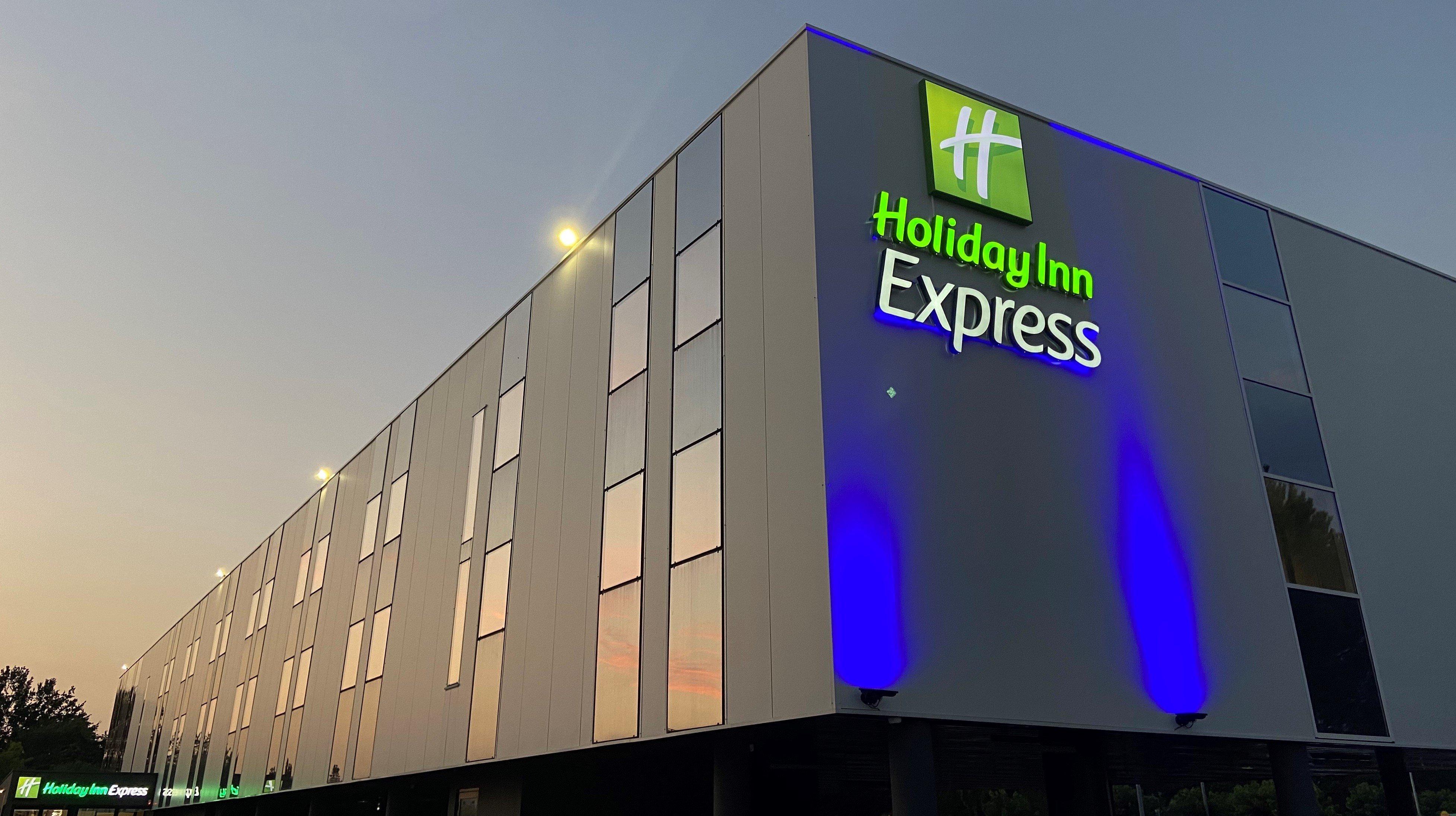 Holiday Inn Express - Arcachon - La Teste, An Ihg Hotel Zewnętrze zdjęcie